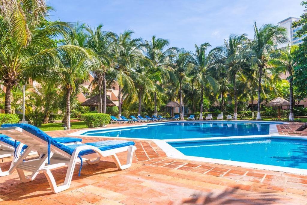 Villa Del Mar Канкун Екстериор снимка